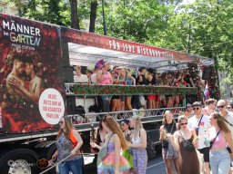 Regenbogenparade 2024